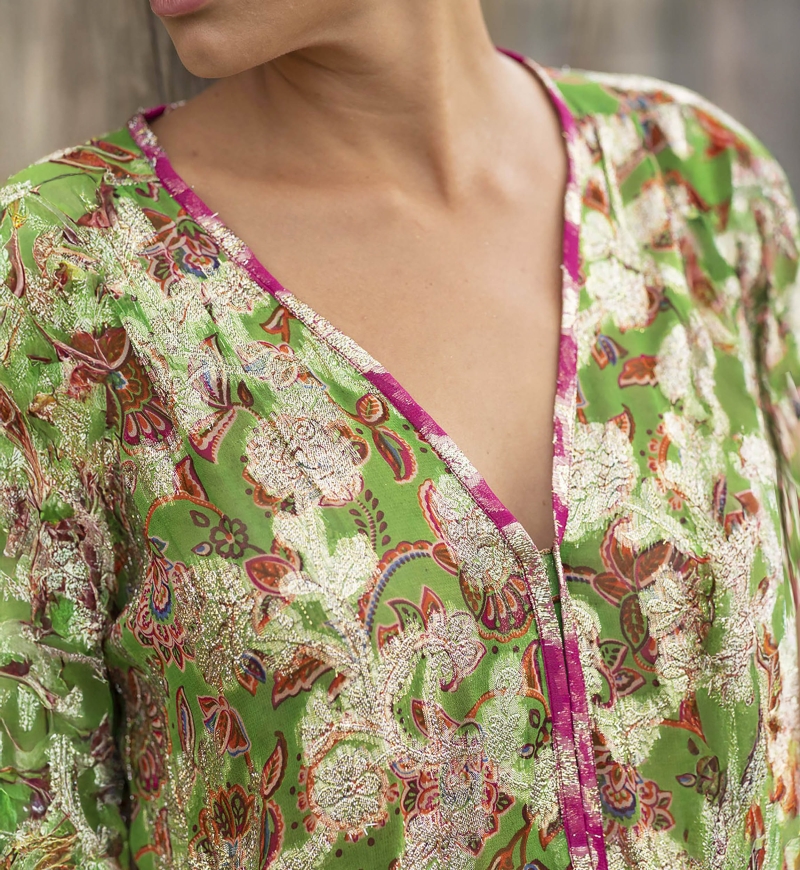 Short dress YUMI - green floral - shiny lurex print - long sleeve - Miss June Paris - 3