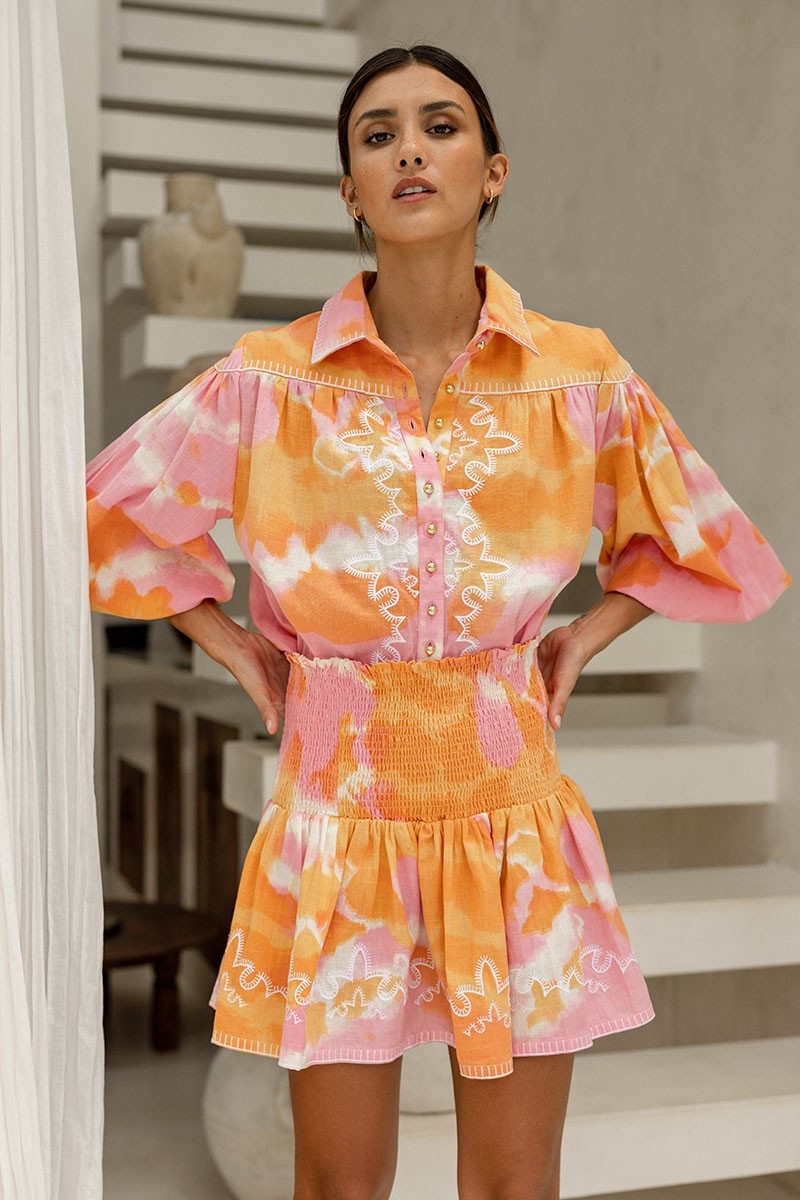 Shirt Hayley – pink/orange – puff long sleeves – tie & dye pattern – bohemian – Miss June Paris – 2