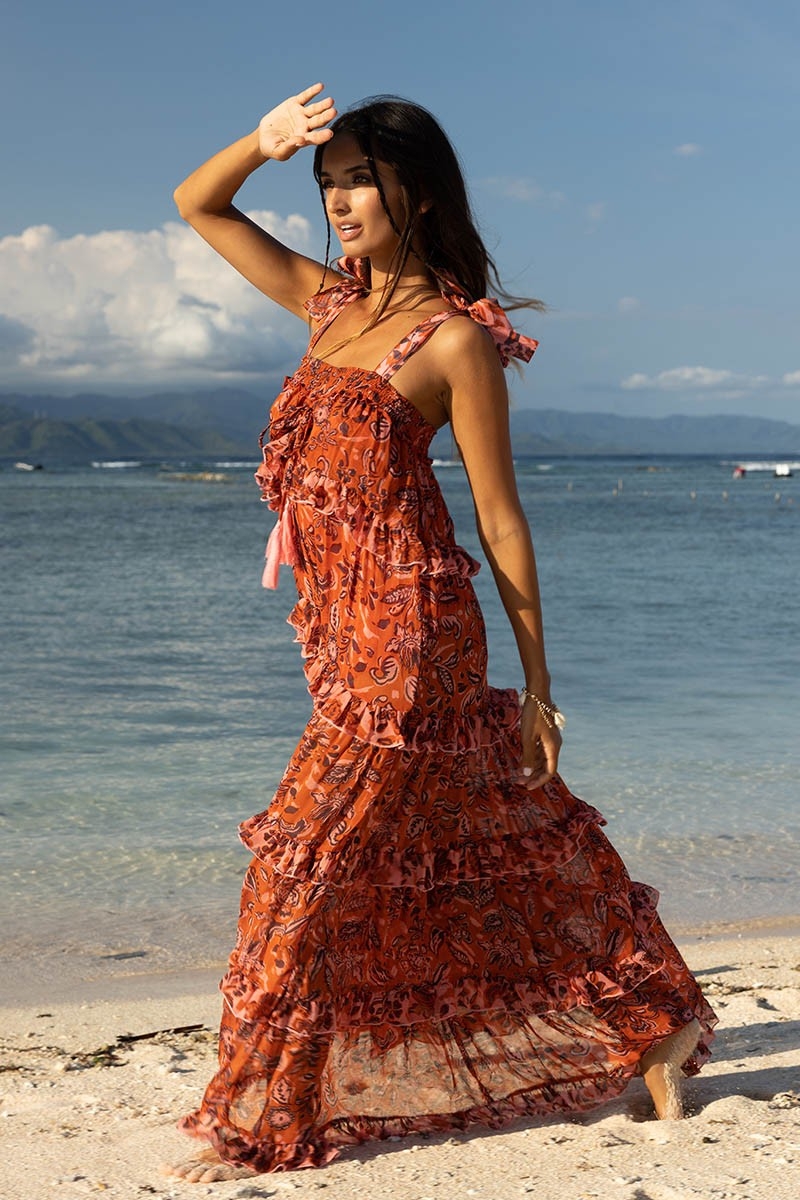 Robe Longue Vanessa - orange - motif fleuri - bretelles ajoustables - petits volants - boho chic - Miss June Paris - 2