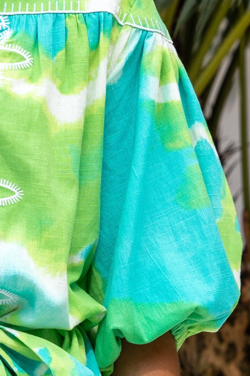 Short Dress Victoria – green/aqua – short sleeves – tie & dye pattern – matching belt – bohemian – Miss June Paris – 7