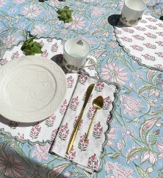 Pimrose Napkin Set (Set of 2) – square – cotton – floral design – Jardin Botanique – Miss June Paris – 2